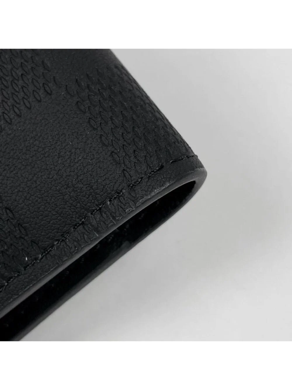 Louis Vuitton Portefeuille Multiple Bifold Wallet Damier Infini Onyx
